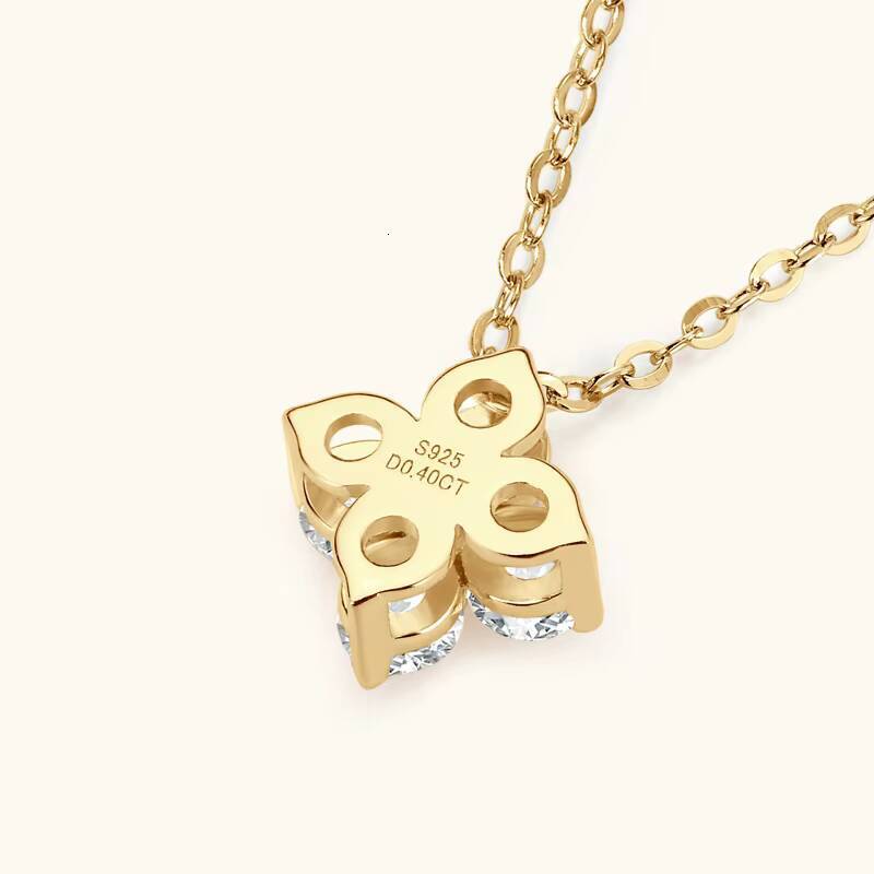 High Quality 925 Sterling Silver VVS D Mossanite Jewelry Round 3mm 010ct Moissanite Fourleaf Clover Pendant Necklace for Women