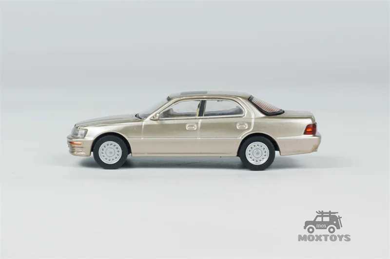 Diecast Model Cars Tarmac Works 1 64 LS400 Champagne Beige Metal Die Casting Model Car S25331