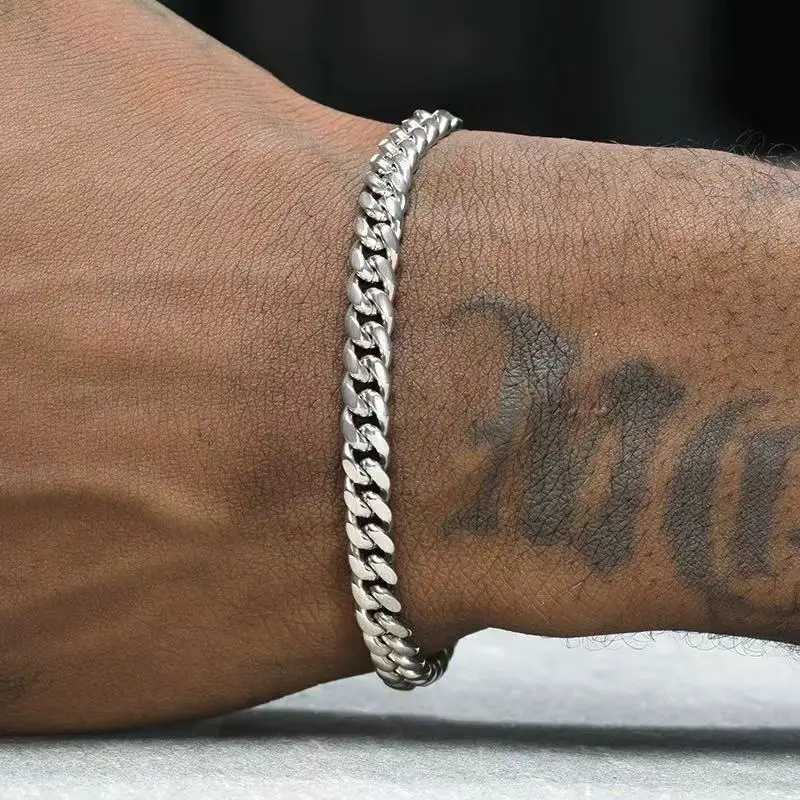 Stainless steel mens bracelet Hip Hop Cuban chain titanium steel bracelet simple jewelry fashion handmade jewelry accessories gifts Y250329