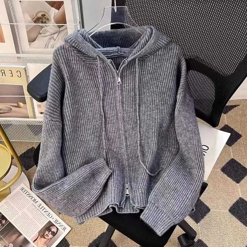 Loose and lazy zipper age reducing outer sweater womens cardigan early spring new Korean version hooded knitted sweater jacketT251101