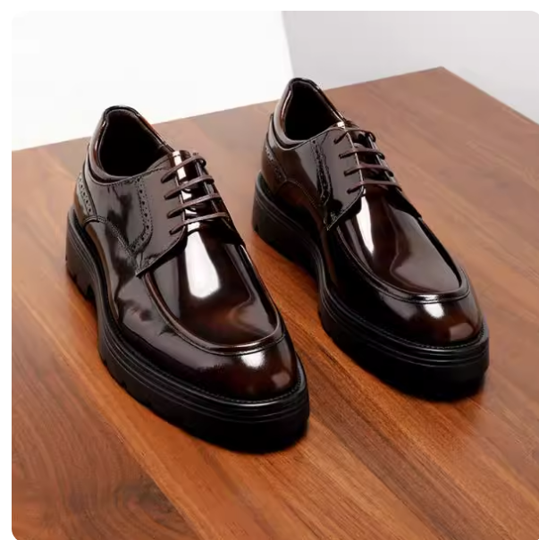 High-end handmade British casual leather shoes for men, business formal Derby shoes, genuine leather shiny surface, groom wedding