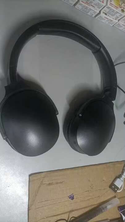High Quality Wireless Headphones Outdoor Indoor Listening Music