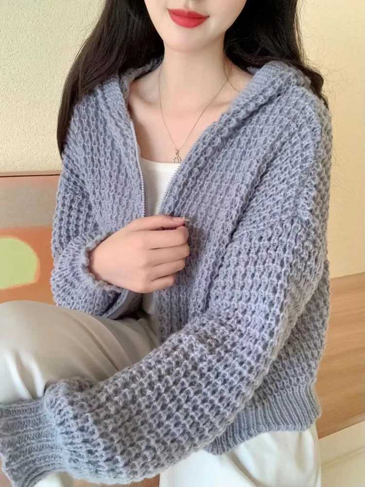 Korean Retro Hooded Knitted Cardigan Casual Slim Fit Zipper Sweater Jacket Autumn Womens Elegant Solid Color Knitted TopT251101