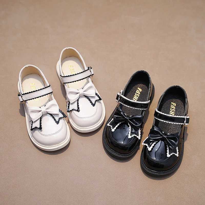 Fashion Leather Shoe Spring Versatile Soft Soled Girl Shoes Comfort Non Slip Casual Kid Shoe Exquisite Lightweight Princess ShoeT251101