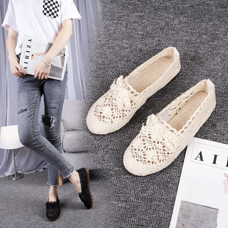 free Shipping Flat bottomed slippers sandals Designer Breathable sandals Mesh women's shoes Hollow out single shoe soft-soled shoes 2025