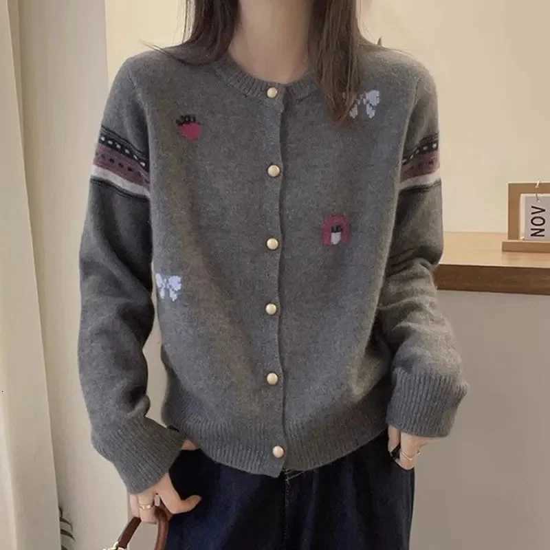 2025 Women Fashion Long Sleeves Knitted Coat Autumn Lady Casual Embroidery Sweater Jacket Korean Female Round Neck Knit CardiganT251101