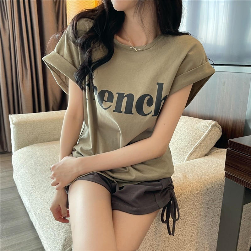 2025 new internet celebrity super hot slimming off shoulder sweet cool short sleeved t-shirt loose designer female summer student top trendy short sle