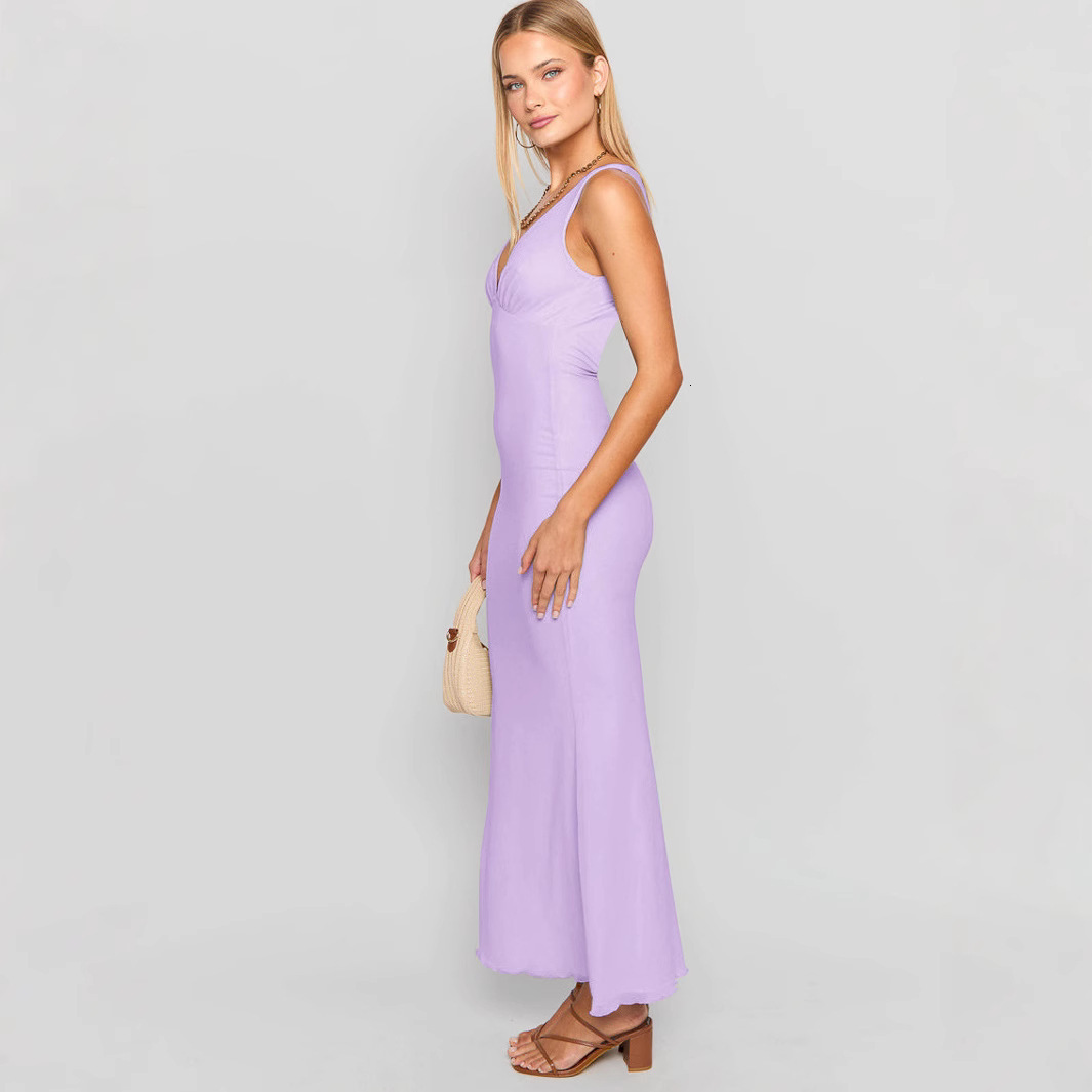 Summer new fashionable V-neck sleeveless and fashion, slim fit fish tail long dress with wrapped buttocks