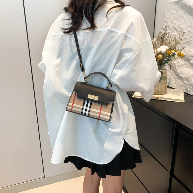 Free Shipping 2025 Summer Crossbody Bag for Women, Retro Small Square Purse, Convertible Shoulder & Underarm Bag, Fashion Casual Daily Bag