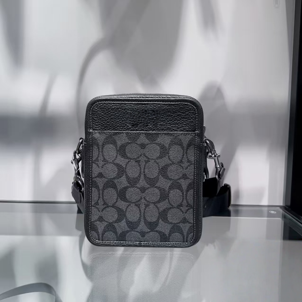 High-qualitys C Bag Crossbody Bag Luxurys Bags men Leather Messenger Purse Shopping Bag Designer bags Black Flowers Messenger Purse