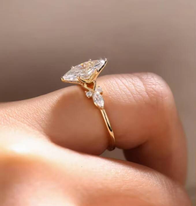 S925 Silver 15 CT Marquise Moissanite Diamond Engagement Ring Set Unique Rose Gold Diamond Leaf Band Bridal Set Promise Ring