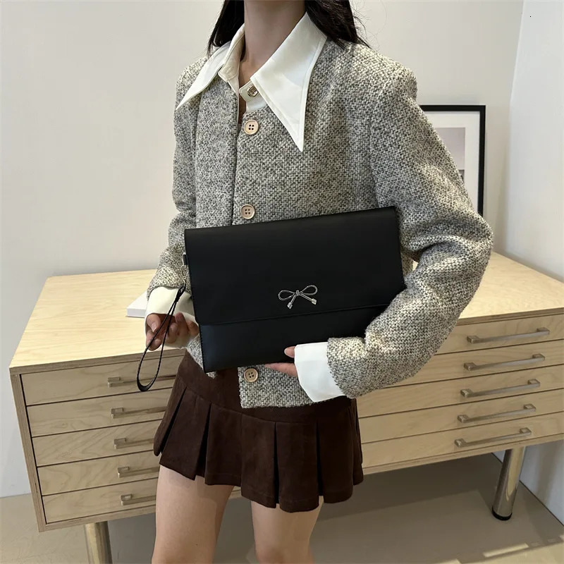 y Womens Clutch Bag Elegant Commute Purse Stylish Wallet Phone Holder Spacious Organizer for Daily Essentials 251030