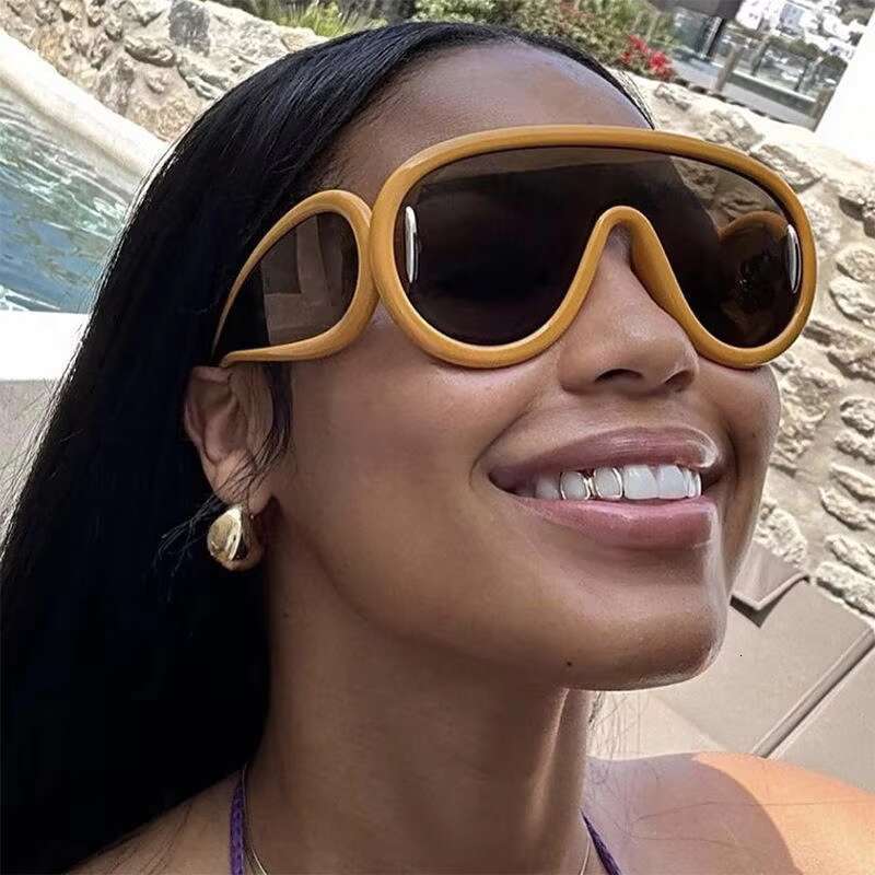 Big Frame Retro Fluorescence Color Square Women Glasses Street Shooting Sunglasses