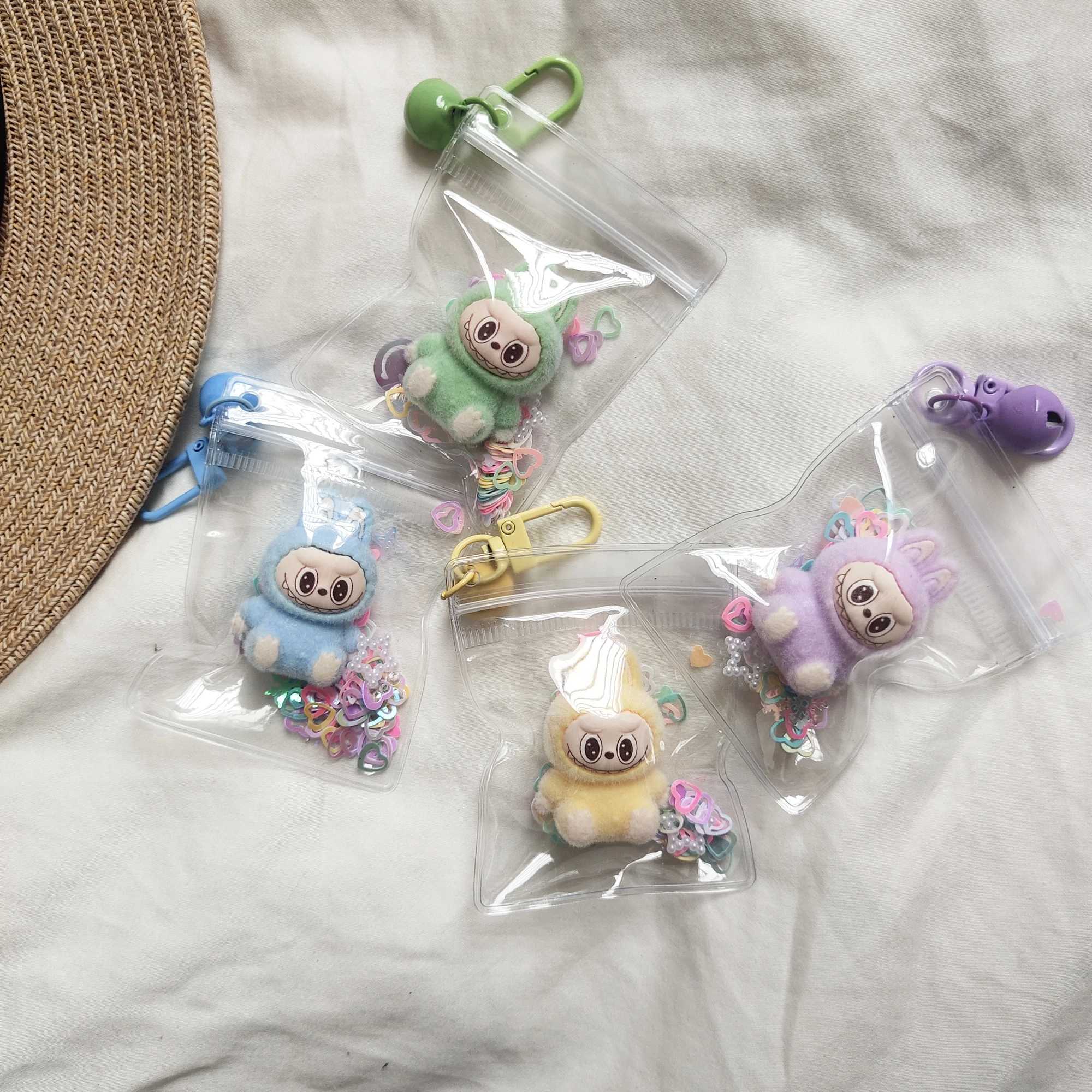 New plush mini Labubu Rubble vinyl cute particles mobile pendant cute keychain gift W250402