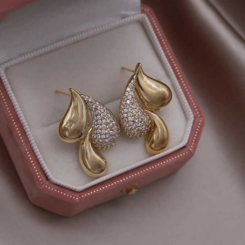 Korean New Design Fashion Jewelry 16K Gold Plated Zircon Water Drop Earrings Elegant Womens Daily Work Accessories Y250401