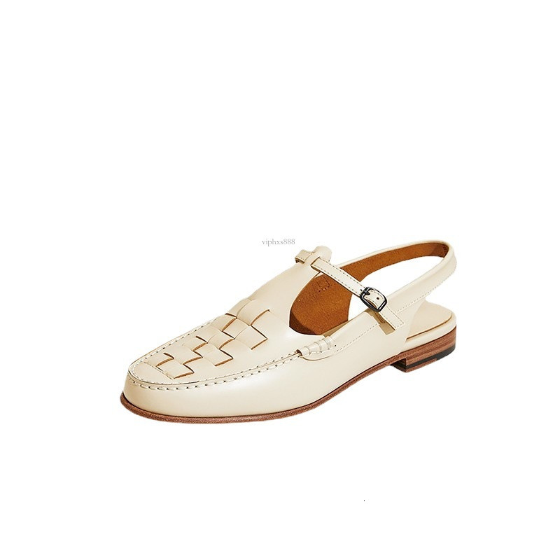 New Designer Sandals With Free Shipping 2025 Spring/summer New Fashion Breathable Sandals Lightweight Flat Heel Buckle Casual One Belt French Women�