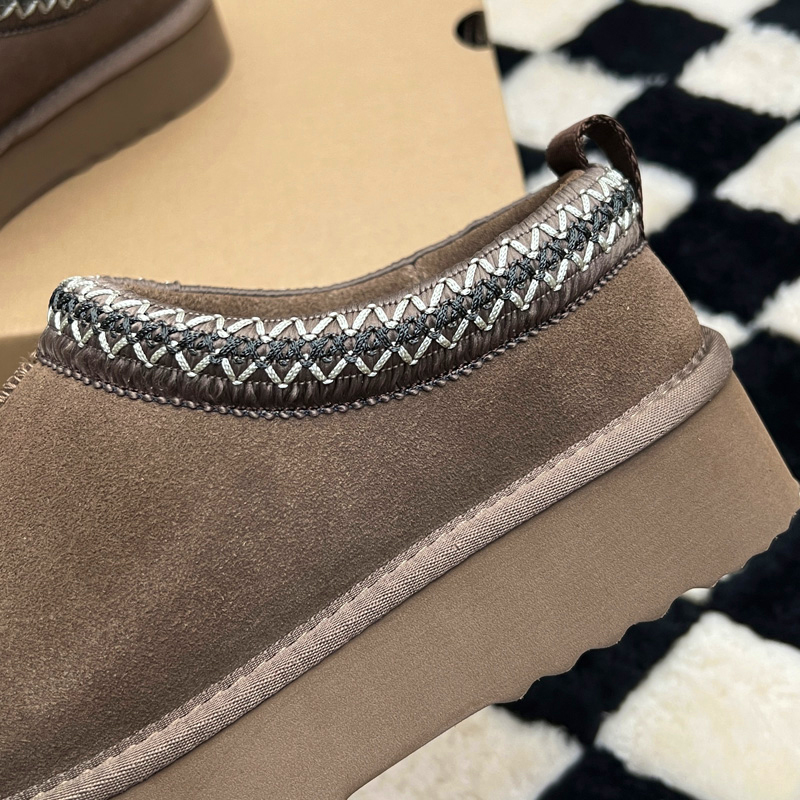 MEOD Slippers Designer Shoes Platform Slides Snow Boots Designer Womens Tazz Scuffs Ultra Mini Chestnut Wool Slides Fluffy Real Leather Women Slider W