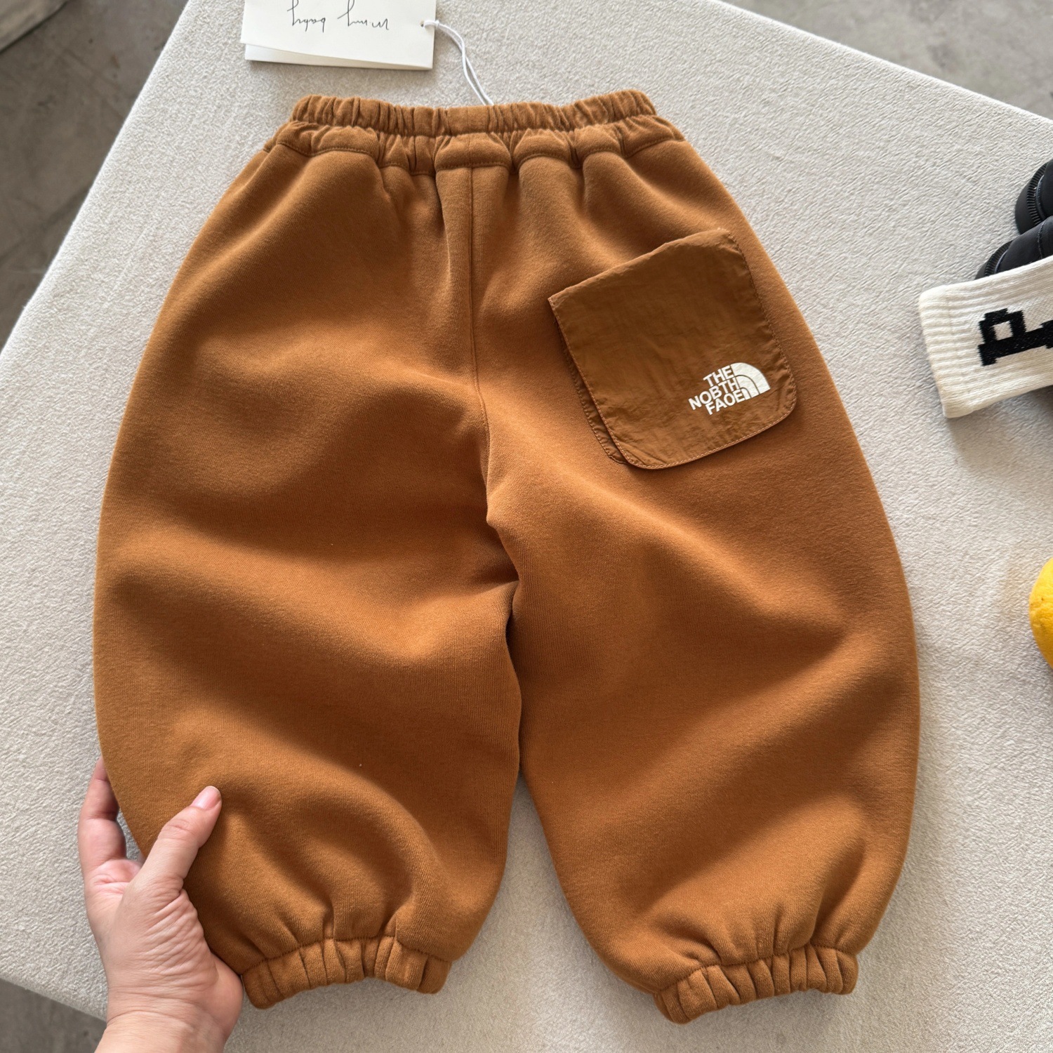 luxury kids pants 2025 New Winter Sweatpants with Pockets, Warm Street Style Pants for Boys & Girls Free Shipping