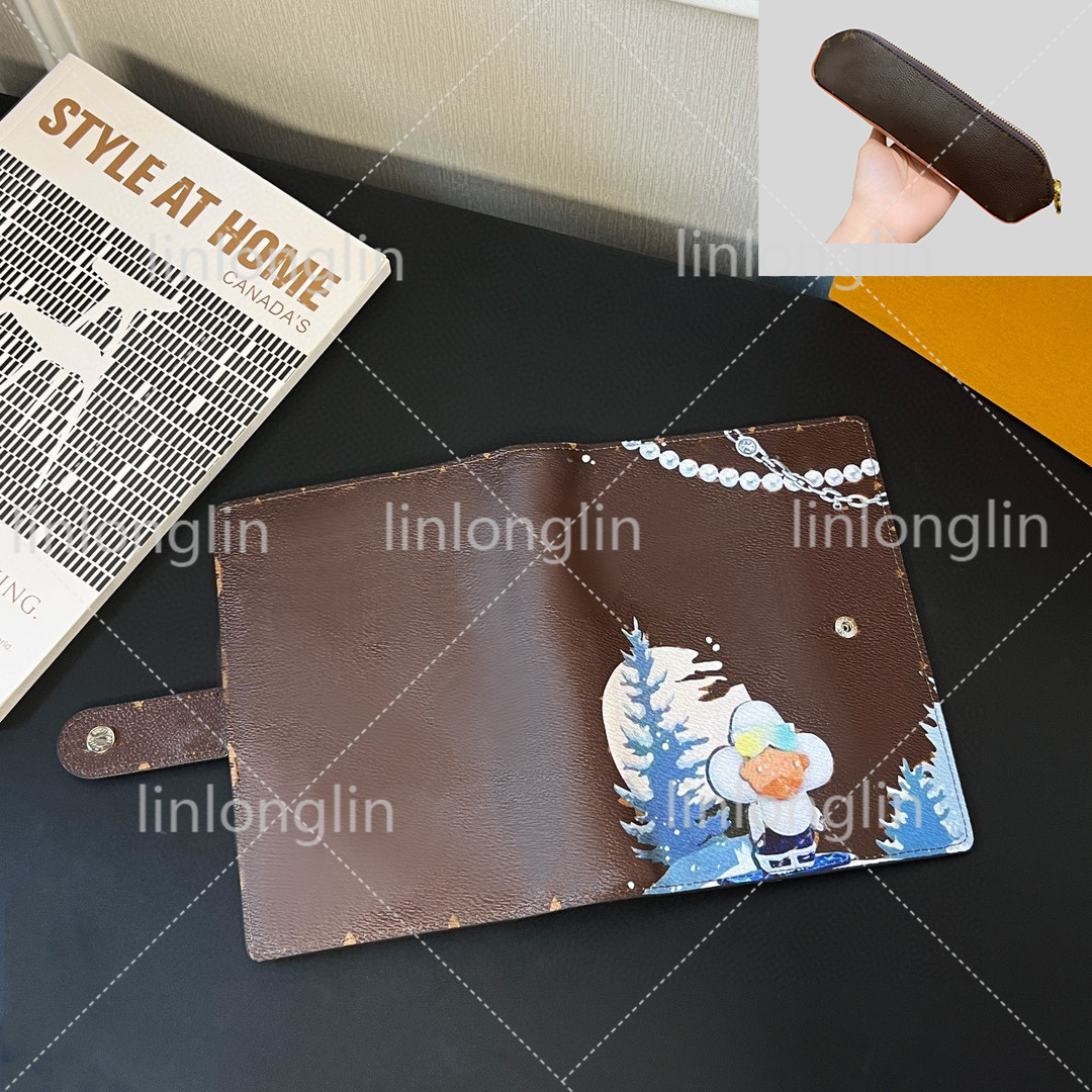 Concepteur Notebook and crayon couvercle de couverture de couverture Planificateur Femme Cartoon Notebook intime agendas protecteur carte de cart