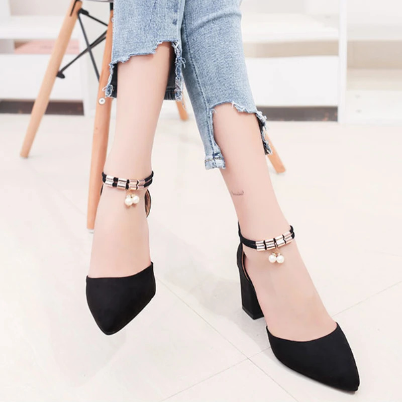 Womens Sandals Summer Thick Bottom High Heels Luxury Pearl Button Dress Beach Shoes Fashion Brand Designer 250402BJ