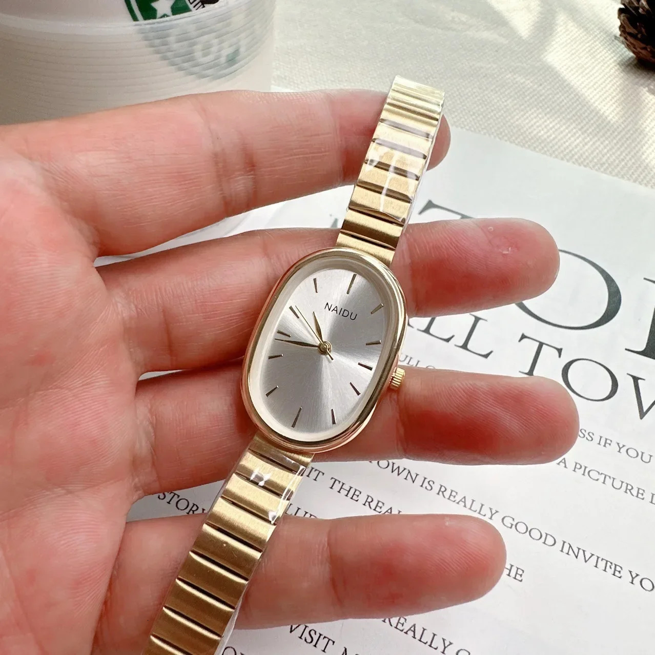 Fashion Women Quartz Watch Stainless Steel Oval Small Dial Bamboo Strap Girl Student Wristwatch Drop Relogio 251031