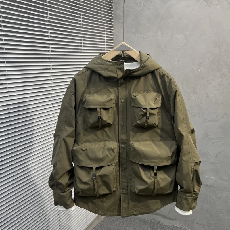 Fahsion Spring Autumn Thin Outdoor Jackets Men Muti Pockets Hooded Cargo Jacket Vintage Windbreaker for Men Outerwears 251029
