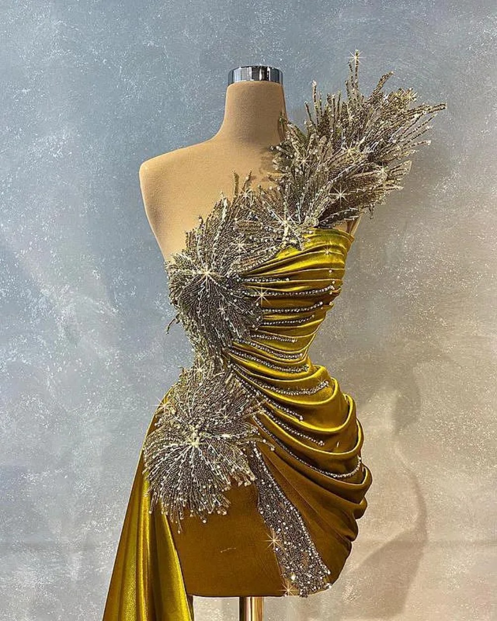 Sexy Prom Dresses Plus Size Luxurious Stylish Lace Beaded One Shoulder Evening Formal Party Second Reception Gowns Dress