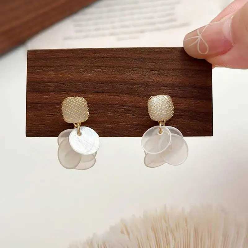 Light Luxury Niche Design Round Resin Tassel Dangle Earrings For Women Fashion Elegant Crystal Metal Jewelry Accessories Gifts Y250401