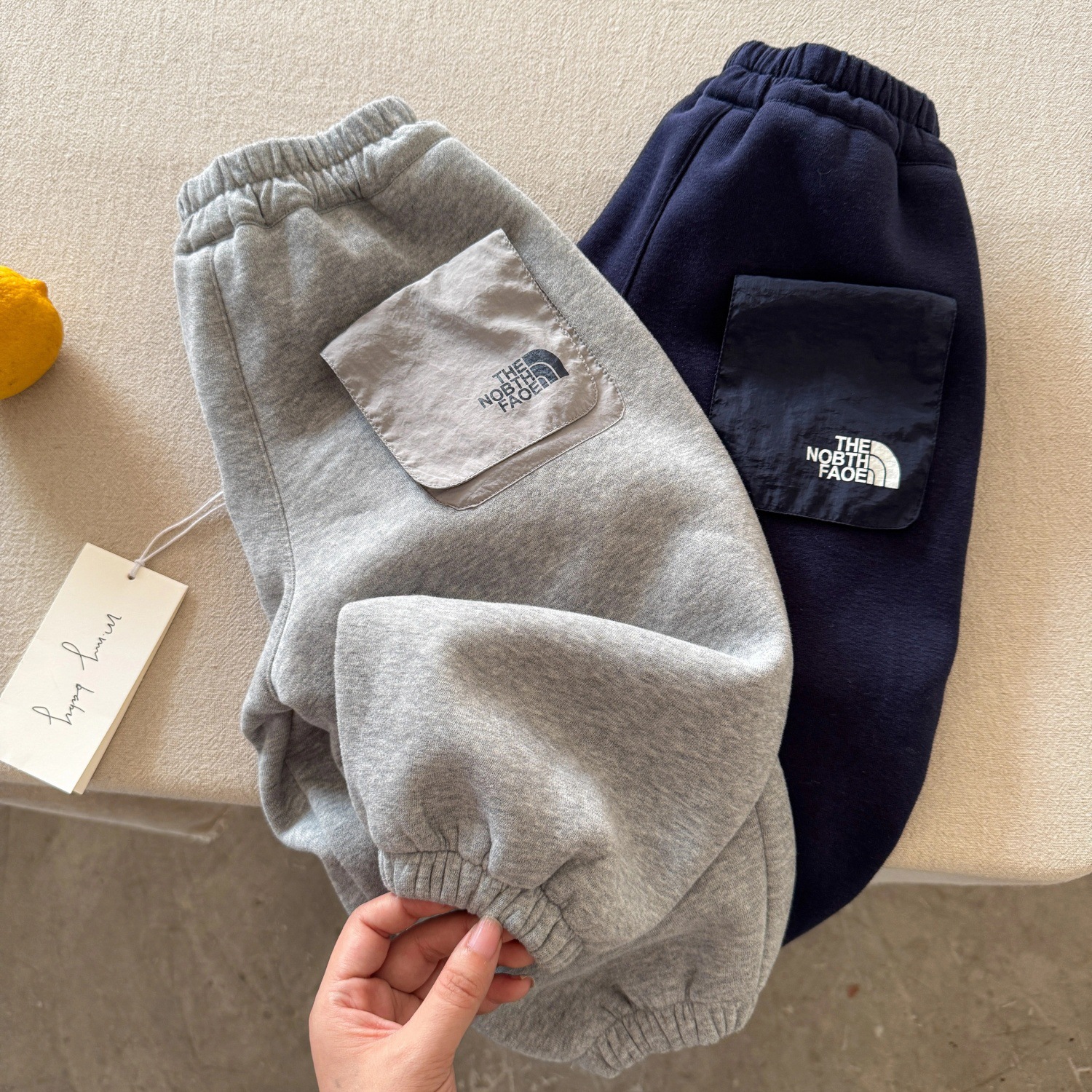 luxury kids pants 2025 New Winter Sweatpants with Pockets, Warm Street Style Pants for Boys & Girls Free Shipping