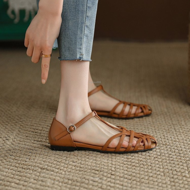 New Designer Sandals With Free Shipping Roman Woven For Women's 2025 Summer Fashion One Line Strap Flat Bottomed French Low Heel Hollow Out Sanda