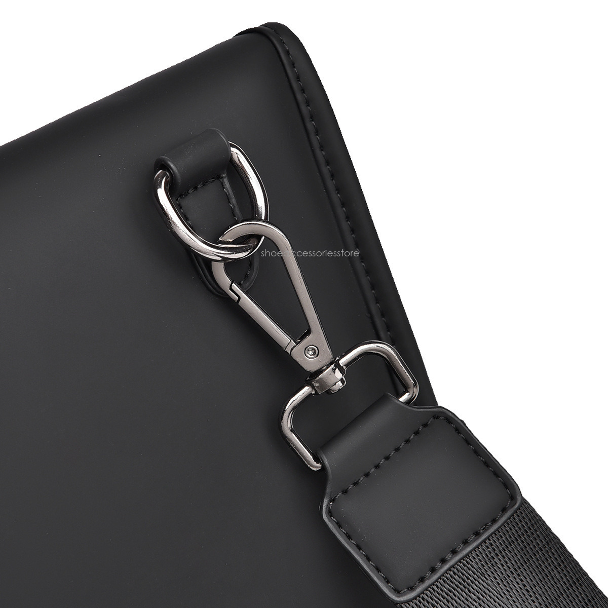 New Free Shipping Designer Fashionable Chest Casual Street Trend Versatile Single Shoulder Crossbody High End Feel Daily Commuting Men's Bag