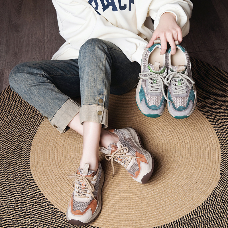 Women's shoes spring/summer new retro casual sneakers women's soft soles lightweight mesh pig bar versatile dad shoes