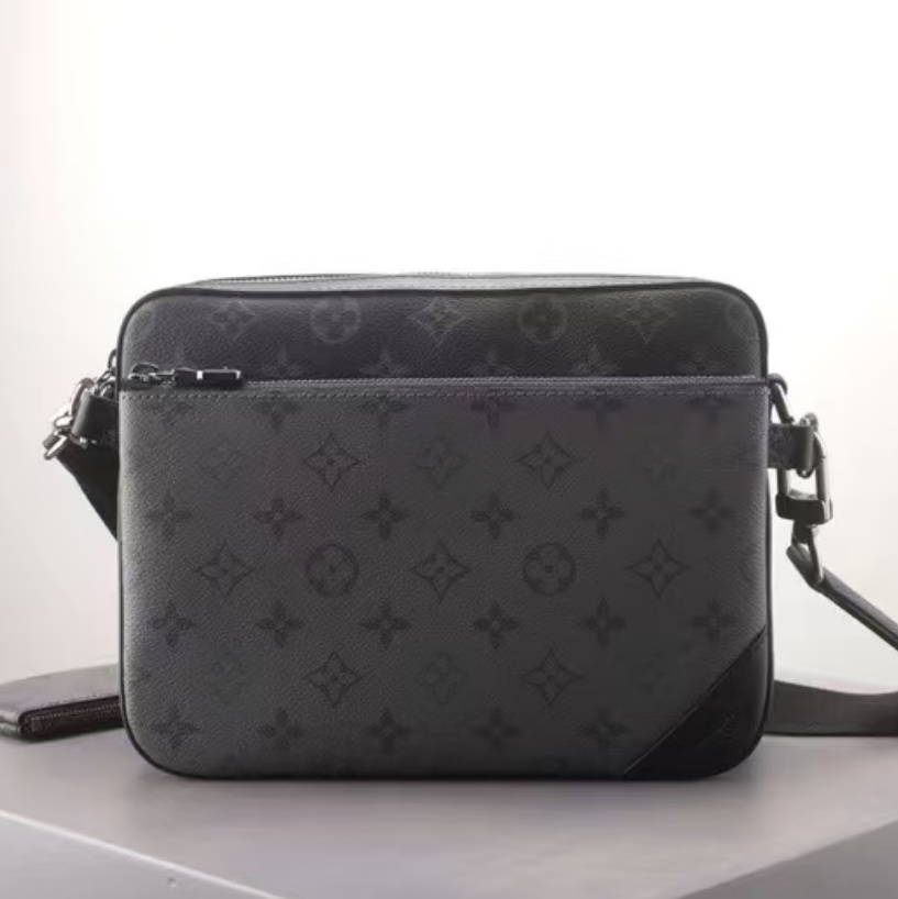 Mens Totes Bag Handbags Purses Fashion Handbags Men Leather TRIO Messenger Bags Luxury Shoulder Bag Make up Bag