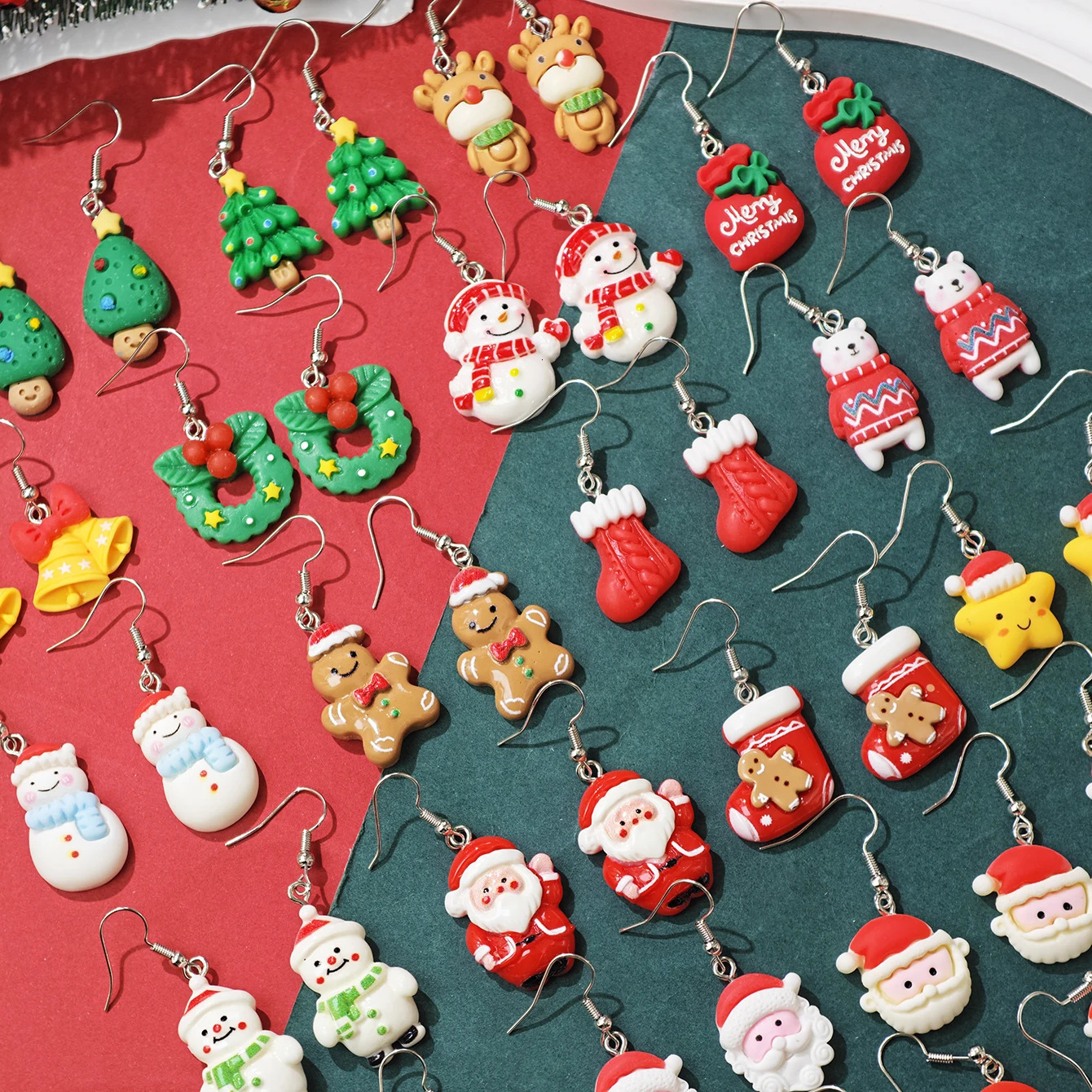 46pcs Cute Creative Christmas Series Resin Earring Set Gingerbread Man Christmas Tree Reindeer Pendant Accessories Gift 251031