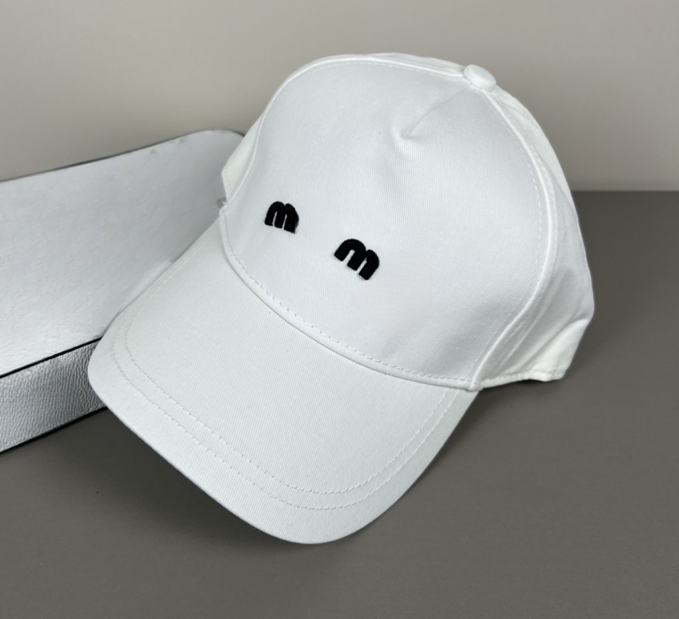 white cap casquette hat baseball cap designer cap designer hat caps hats Casquette Luxe hats for men mens hat Woman cap Classic SunProtection Casual mens cap