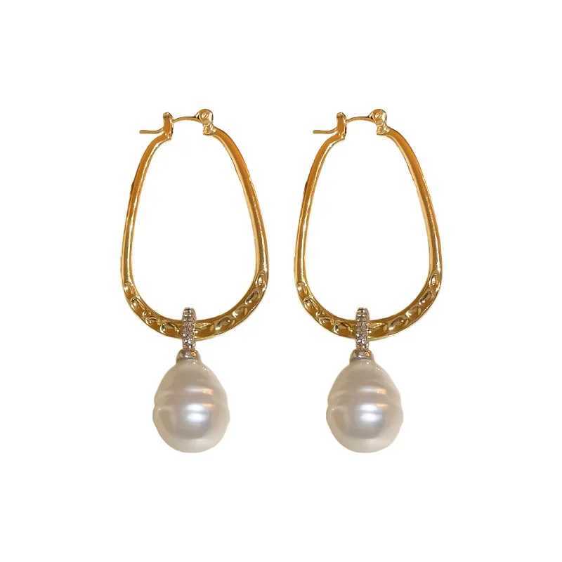 Fashion Jewelry Simulated Pearl U-shaped Large Simulated Pearl Earrings Womens Luxury Design Sensory Earrings Accessories Party Gifts Y250401