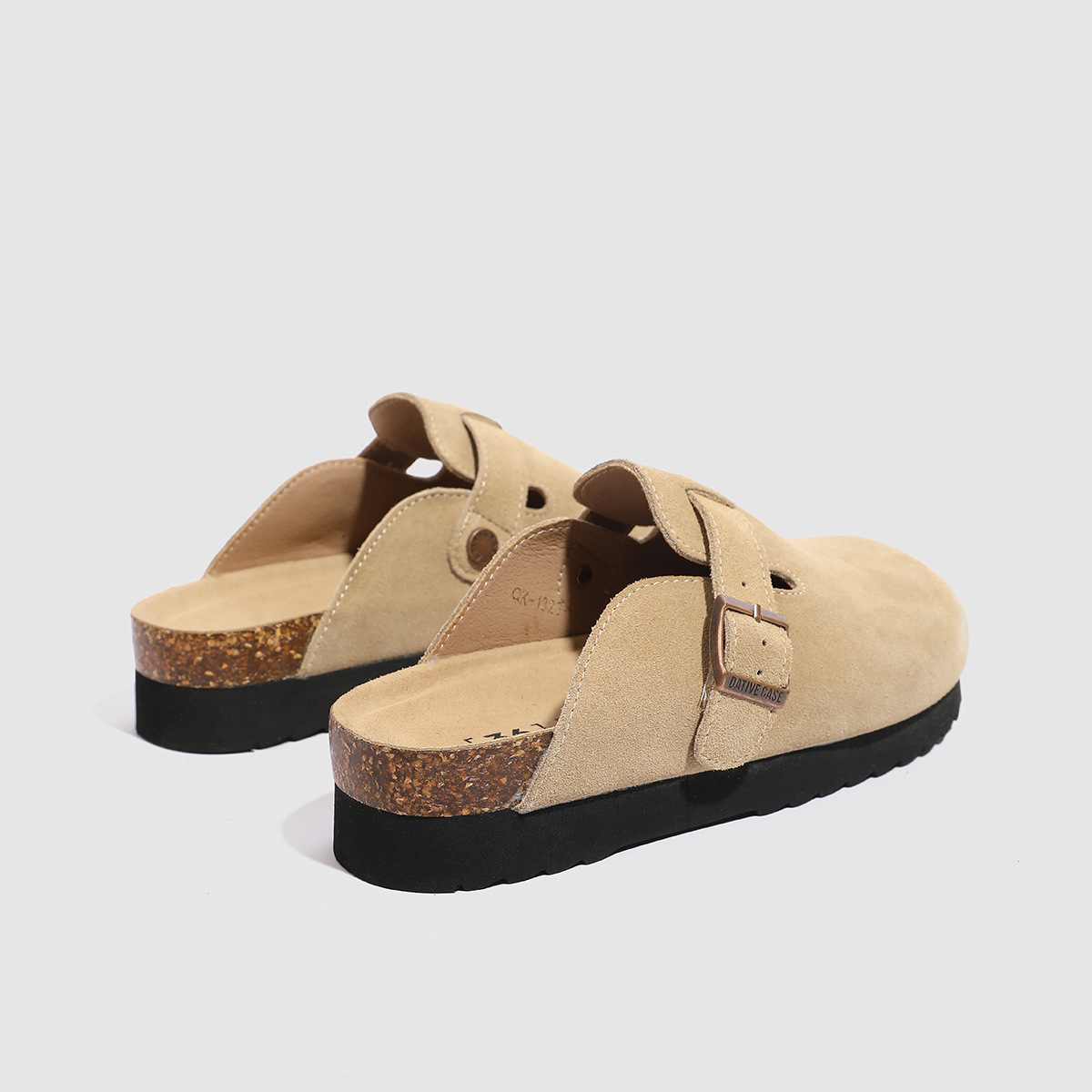 hot Free shipping designer slippers 2025 Autumn and winter new leather soft soled Boken shoes outdoor thick soled plus size 33-44