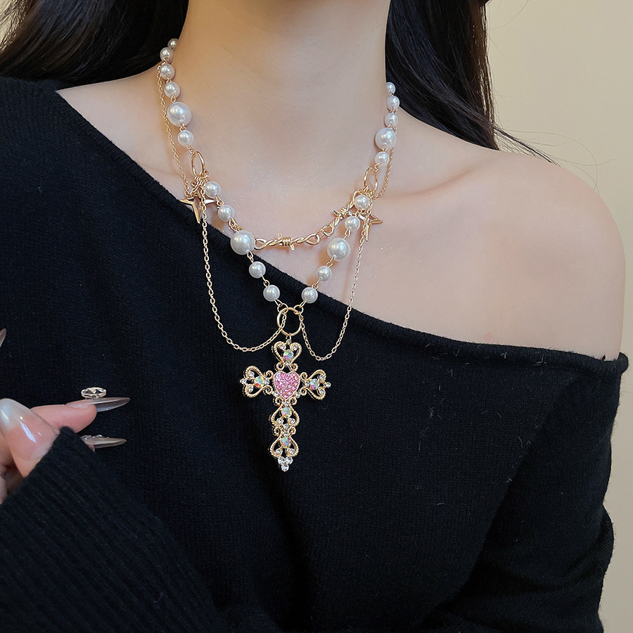 European and American Cross-Border Inlaid Diamond Cross Pearl Necklace Vintage Niche Sweet Cool Style Collarbone Light Luxury High-End Neck Chain - view 5