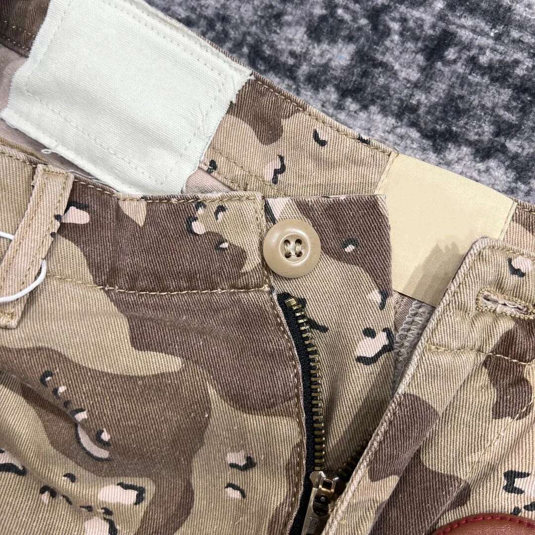Summer Fashion Camouflage Splicing Leather Letter Washed Retro Knee Jeans Men Women Shorts