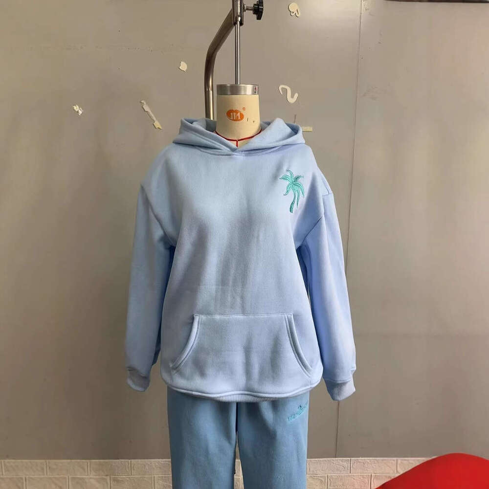 Source: European and American embroidered fleece hoodie, 2025 new casual fashion trend clothing