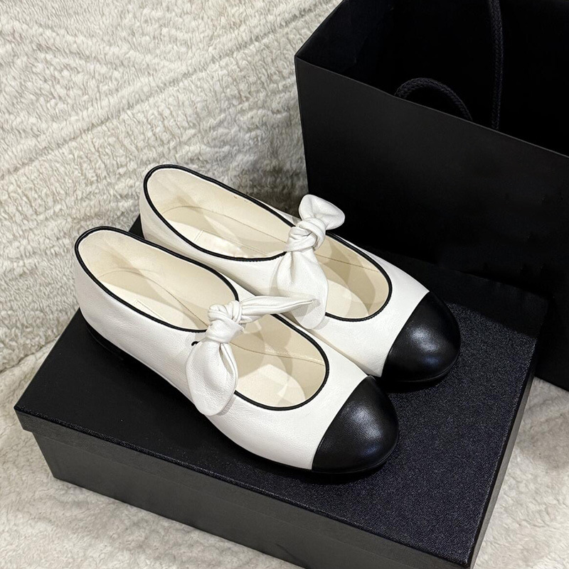 Sheepskin version ~ small fragrance shallow mouth Mary Jane shoes girl cute bow flat single shoes French retro small leather shoes2025