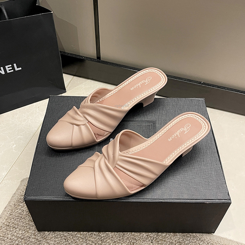 New Designer Sandals With Free Shipping New Summer Fashion Solid Color Pointed Half Drag Casual Outer Wear Thick Women's Shoes With Hollowed Out 