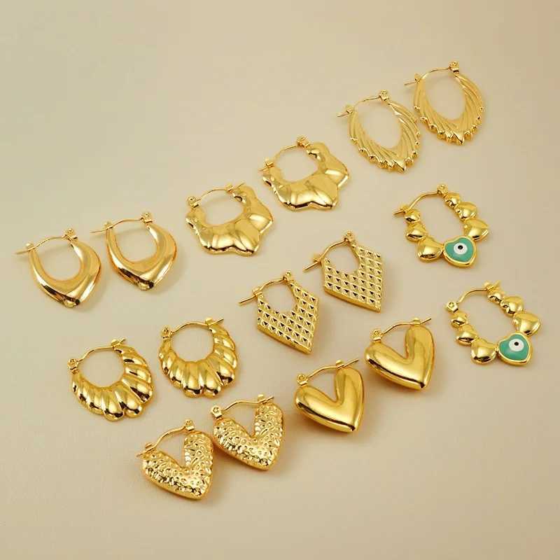 Womens stainless steel ring earrings 2025 new retro heart-shaped geometric anti fading metal fashion jewelry accessories Y250401