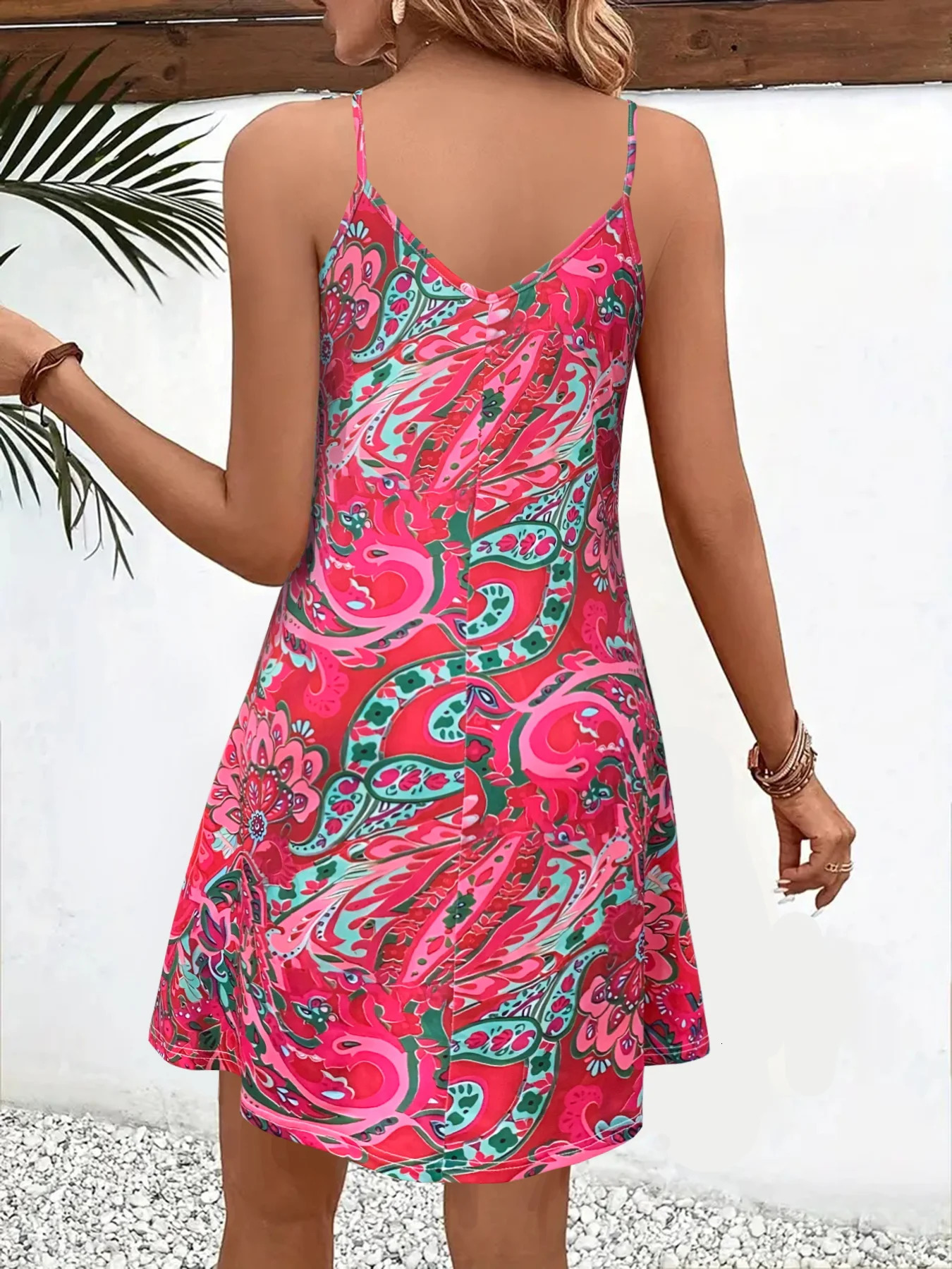 Ladies Paisley printed Cami dress for spring and summer fashion vacation 250402m