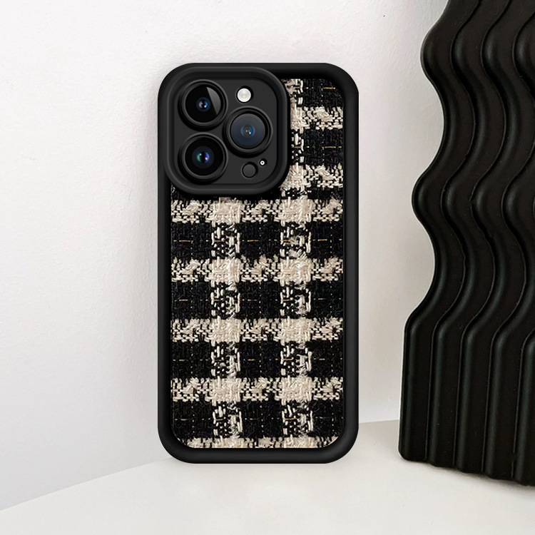 New Fashionable Apple Phone Case Premium iPhone Pro Max Autumn/Winter Luxury European and American Style Retro Women's Phone Case