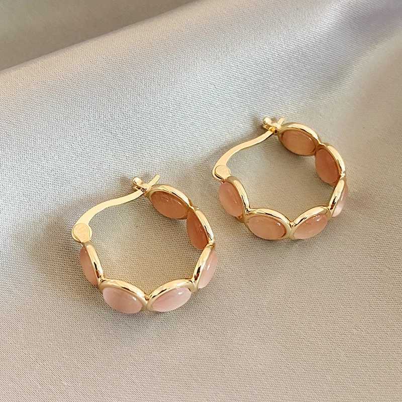 Sweet Girls Pink Round Protein Stone Ring Earrings 2025 New Design Jewelry Luxury Accessories Suitable for Womens Daily Wearing Earrings Y250401