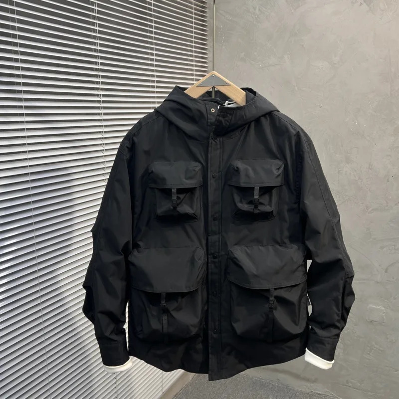 Fahsion Spring Autumn Thin Outdoor Jackets Men Muti Pockets Hooded Cargo Jacket Vintage Windbreaker for Men Outerwears 251029