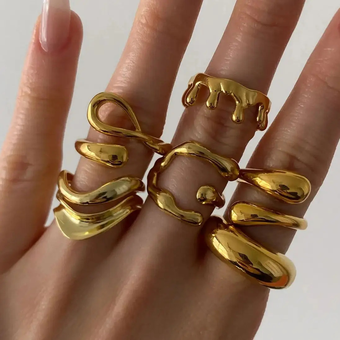 Uworld Fashion Stainless Steel Waterproof Open Ring Personality Charms PVD Real Gold 18K Plated Trendy Jewelry for Women 251031