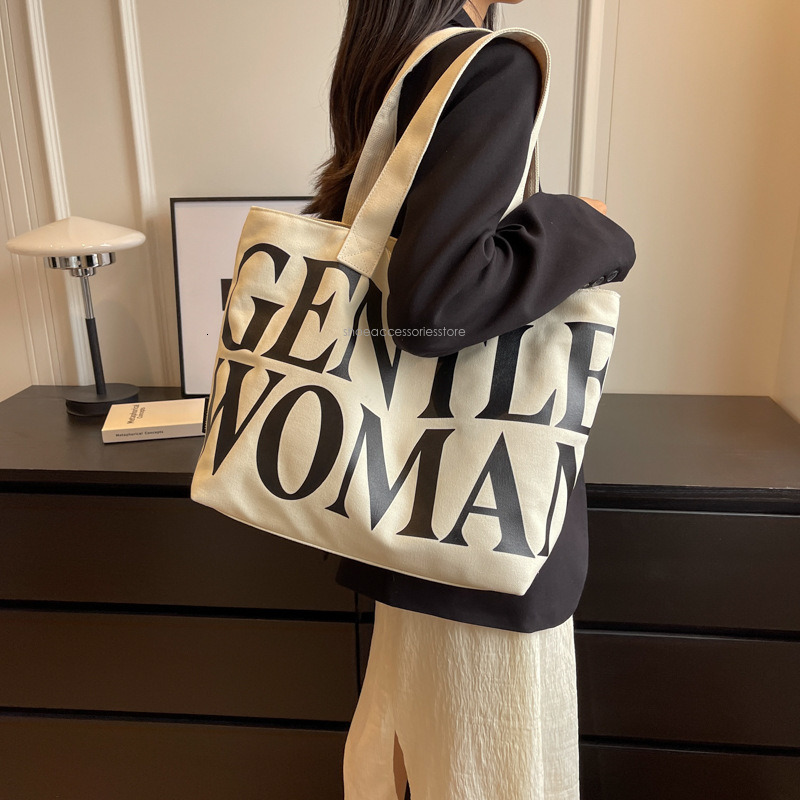 New Free Shipping Designer Bag Thai Gentle Woman Tot Mommy Canvas 2025 New Letter Printed Simple Shoulder Bag Trendy