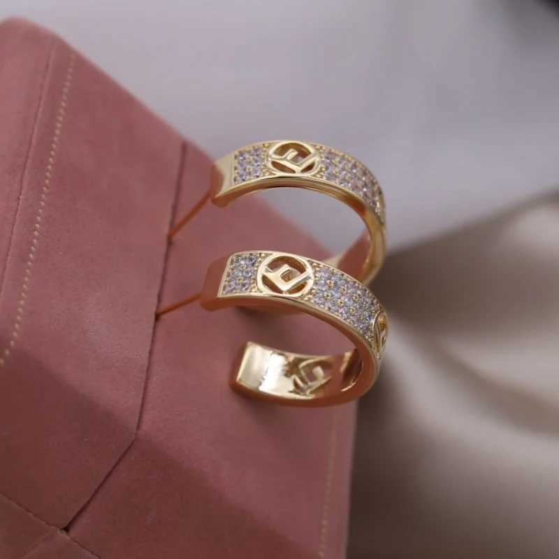 2024 Korean New Design Fashion Jewelry 14K Gold Plated C-shaped Zircon Letter F Earrings Elegant Womens Daily Work Accessories Y250401